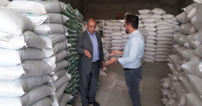 بازدید سرزده مدیر شرکت خدمات حمایتی کشاورزی از انبار کارگزاران شهرستان دیواندره