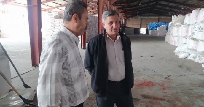 بازدید سرزده مدیر شرکت خدمات حمایتی کشاورزی استان آذربایجان شرقی از انبار سی هزارتنی استان