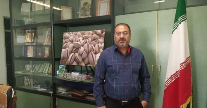 تامین کود به کارگزاران شهرستان بردسیر در مهرماه سال جاری 