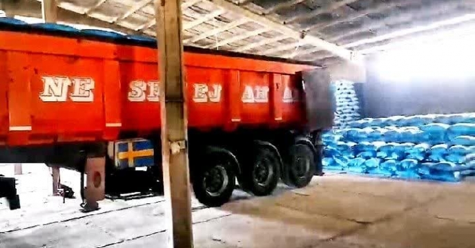 ذخیره سازی بیش از 9924 تن، انواع کود یارانه ای در انبارهای سازمانی استان کرمان در اذر ماه سال جاری 