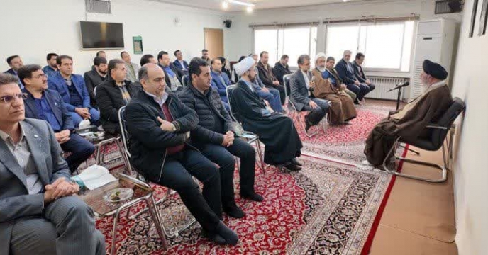 دیدار مدیران روابط عمومی های استان اصفهان با امام جمعه و نماینده ولی فقیه در استان اصفهان