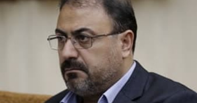 نمونه برداری از کود سولفات پتاسیم پودری تولید شرکت توسعه گستر کویر در انبار مرکزی استان 