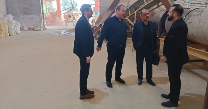 بازدید معاون محقق مرکز تحقیقات کاربردی نهاده های کشاورزی  شرکت خدمات حمایتی کشاورزی از کارخانه کیمیا کود گلستان