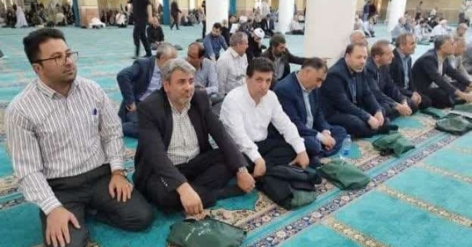 حضور مدیر  شرکت خدمات حمایتی کشاورزی استان آذربایجان غربی  در میز خدمت برپاشده به مناسبت هفته جهاد کشاورزی در