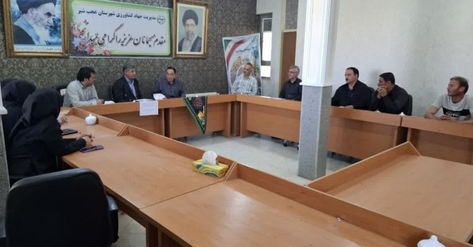 حضور مدیر شرکت خدمات حمایتی کشاورزی استان آذربایجان شرقی در جلسه کشت پاییزه 