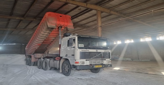 شرکت خدمات حمایتی کشاورزی استان خوزستان در 12 ماه سال 1403 مقدار 7100 تن کود کشاورزی اوره،فسفات،پتاس را به شهرستان هندیجان ارسال و توزیع کرد