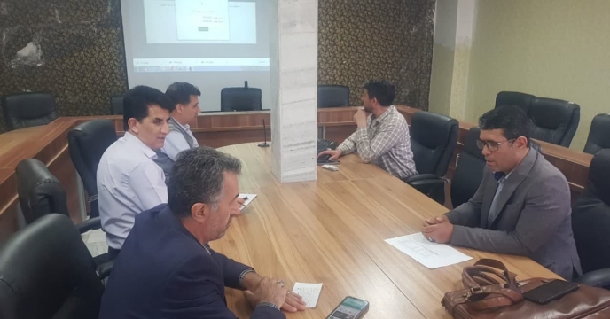 برگزاری جلسه استعلام بهای کیسه گیری 7000 تن کود در شرکت خدمات حمایتی کشاورزی استان آذربایجان غربی