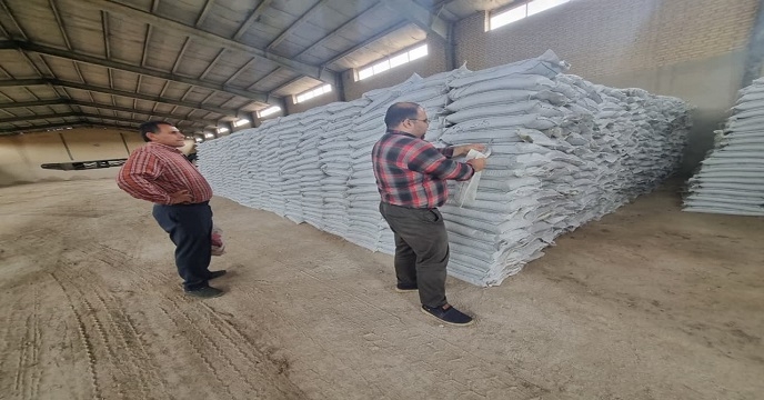 شرکت خدمات حمایتی کشاورزی خوزستان در دوازده ماهه سال 1403 از 15200 تن کود دی‌آمونیوم نمونه برداری کرد
