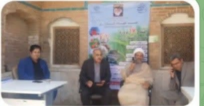 برگزاری میز ارتباطات مردمی جهاد کشاورزی شهرستان سنندج به مناسبت هفته جهاد کشاورزی