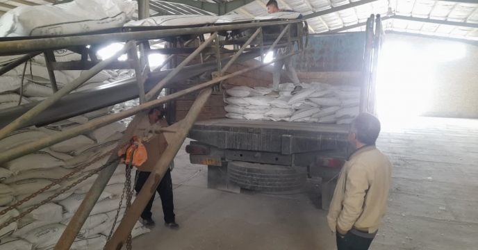 تأمین و توزیع متوازن کود کشاورزی در شهرستان میبد استان یزد طی آذر ماه1404