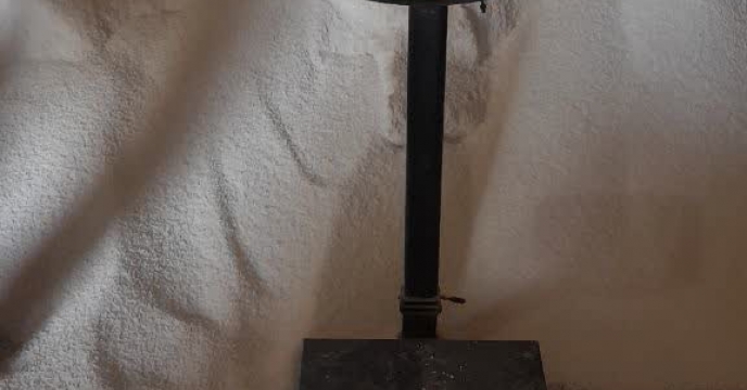 عملیات تامین و کیسه گیری 75 تن کود کشاورزی اوره در انبار کارگزاری در شهرستان قروه