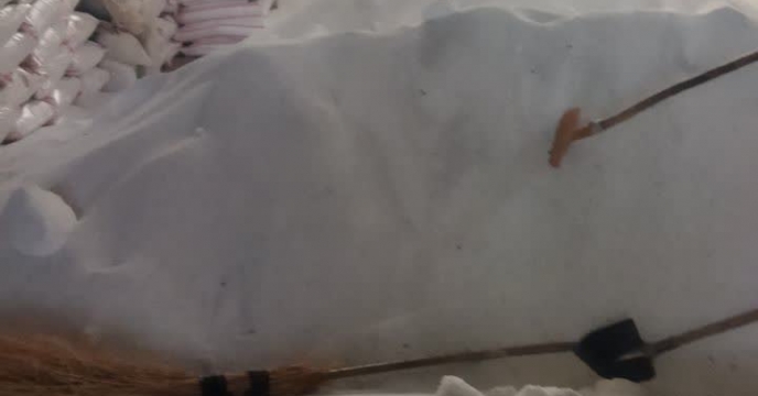 تامین 50 تن کود اوره از مبدا بندرامام به مقصد کارگزاری در شهرستان کامیاران