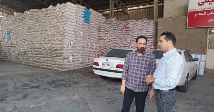 بازدید میدانی کارشناسان از کارگزاران توزیع نهاده های کشاورزی شهرستان ری