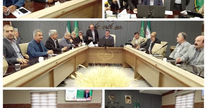  حضور مدیر شرکت خدمات حمایتی کشاورزی کردستان درنشست خبری و میز خدمت  سازمان جهاد کشاورزی استان