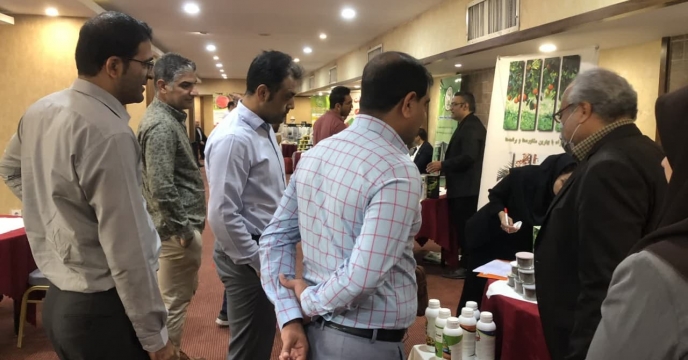 برگزاری همایش آموزشی ترویجی و معرفی محصولات سبد کودی با حضور تولید کنندگان دانش بنیان در بندرعباس
