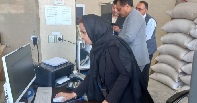 بازدید کمیته پایش کودی استان  از کارگزاری های کود شهرستان مینودشت در راستای اجرای دستورالعمل وب سرویس شاهکار در سامانه پایش مواد کودی