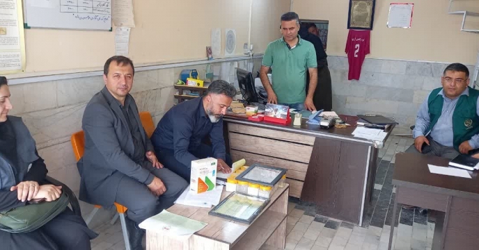 بازدید کمیته پایش کودی استان از کارگزاری کود زاهدی در شهرستان آق قلا