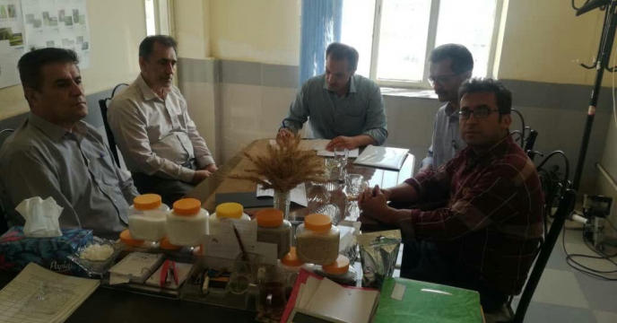 بازدید از انبار کارگزاری های کود در شهرستان رامیان گلستان