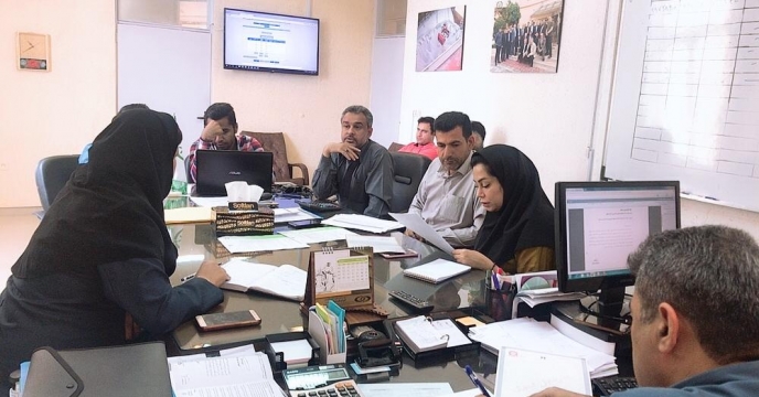 گزارش مناقصه  تخلیه از کشتی ، کیسه گیری و بارگیری 300هزار تن کود شیمیایی از اسکله شهید رجایی - بندرعباس 