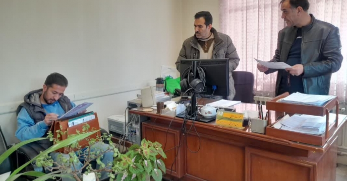 انعقاد قرار دادها فی مابین شرکت خدمات حمایتی و شرکت ظریف صنعت تولید کننده ماشین آلات کشاورزی خمین 