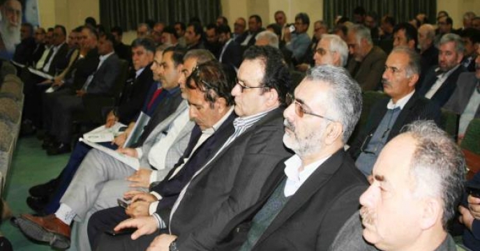60درصد زمین کشاورزی کشور فقیر می باشند.
