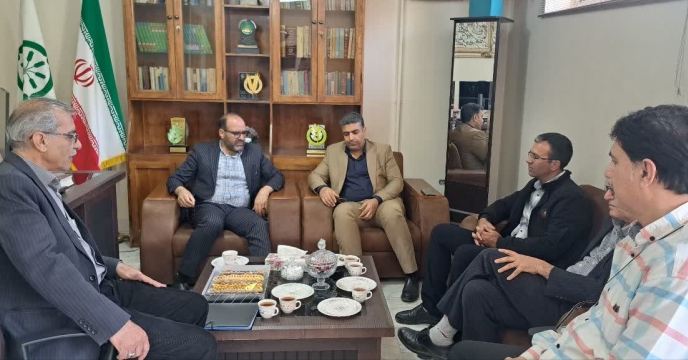 نشست هم اندیشی مدیرعامل اتحادیه شرکتهای تعاونی روستایی شهرستان اصفهان با مدیر شرکت خدمات حمایتی کشاورزی استان اصفهان