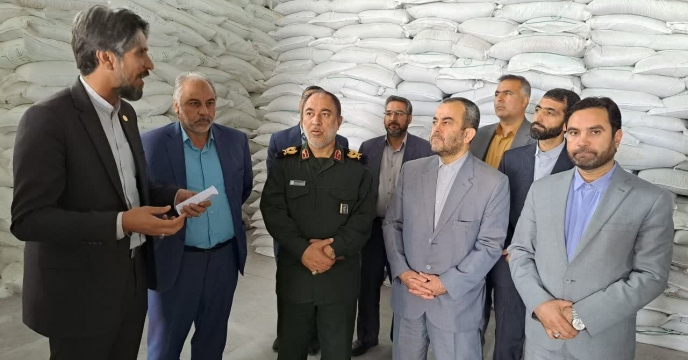 بازدید استاندار خراسان جنوبی از مجتمع انبارهای شرکت خدمات حمایتی کشاورزی 