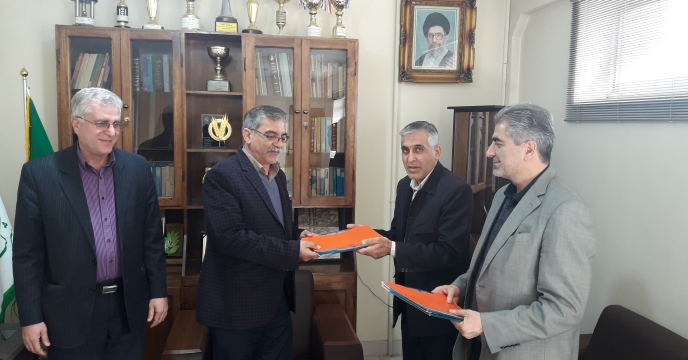 تقدیر جانشین سازمان جهاد کشاورزی استان اصفهان از رئیس و اعضای گروه پایش نهاده های کشاورزی
