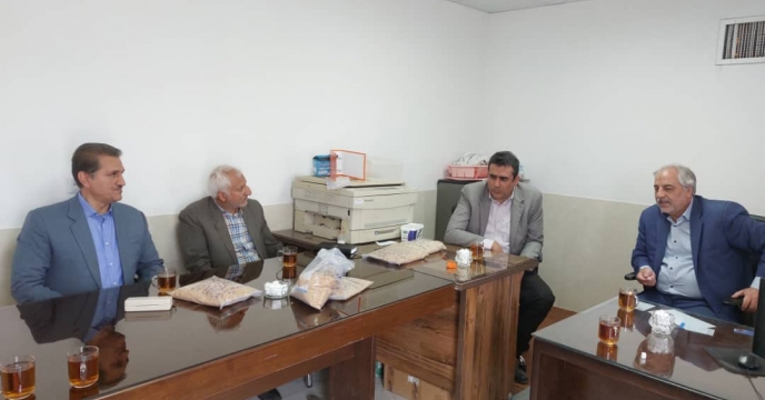 حضور مدیر امور ماشین ها و ادوات کشاورزی شرکت در دفتر کنترل گواهی بذر استان خراسان جنوبی 