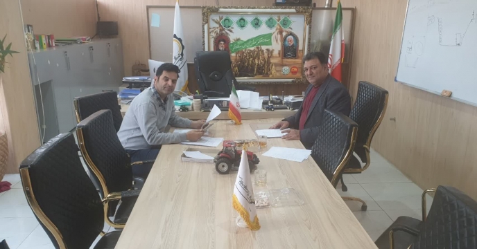 بازدید نماینده شرکت خدمات حمایتی کشاورزی استان خراسان رضوی از شرکت تولیدی پیشتاز صنعت