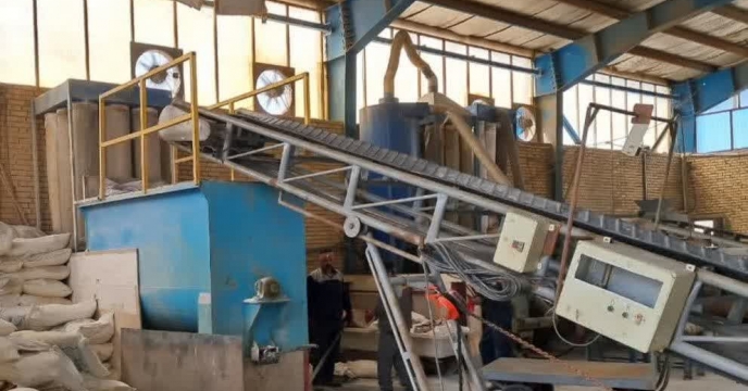 بازدید کارشناسان بازرگانی شرکت خدمات حمایتی کشاورزی از واحد تولیدی کودهای زیستی و آلی