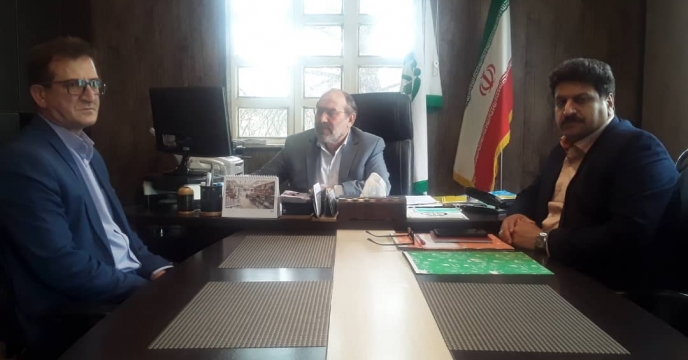 نشست مشترک مدیر شرکت خدمات حمایتی کشاورزی لرستان با مدیر پایش ونظارت بر توزیع نهاده های کشاورزی کشور