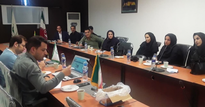 جلسه  مدیر شرکت خدمات حمایتی کشاورزی لرستان باکارشناسان ستاد مرکزی