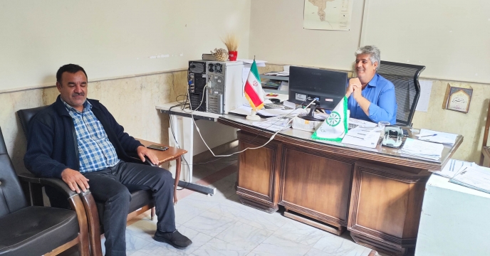 برگزاری میز خدمت جهت ارتباط با کارگزاران استان