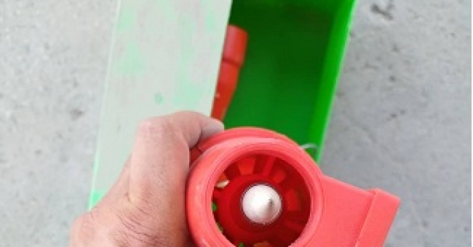 تعیین تکلیف دستگاه هد سمپاش الکترواستاتیک مستقر در شرکت خدمات حمایتی کشاورزی استان مازندران