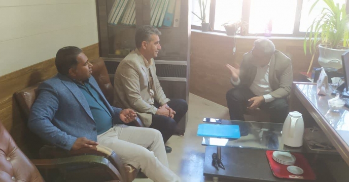 برگزاری جلسه  کارشناس فنی شرکت خدمات حمایتی کشاورزی استان هرمزگان با معاون اداره مکانیزاسیون سازمان جهاد کشاورزی استان