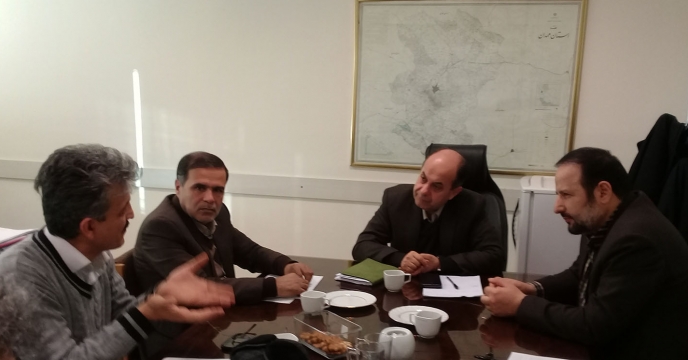 جلسه بررسی درخواست عاملیت توزیع کود شیمیایی شرکت خدمات حمایتی کشاورزی در سازمان جهاد کشاورزی استان همدان برگزار شد . 