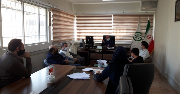 بررسی عملکرد کارگزاری شرکت  تعاون روستایی احمد آباد