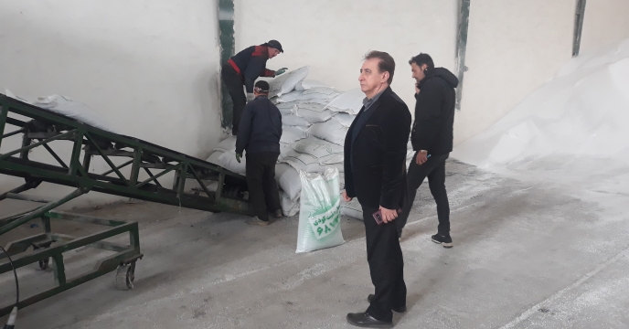 بازدید مدیر آذربایجان غربی از انبار مرکزی استان  (18 اسفند 1401)