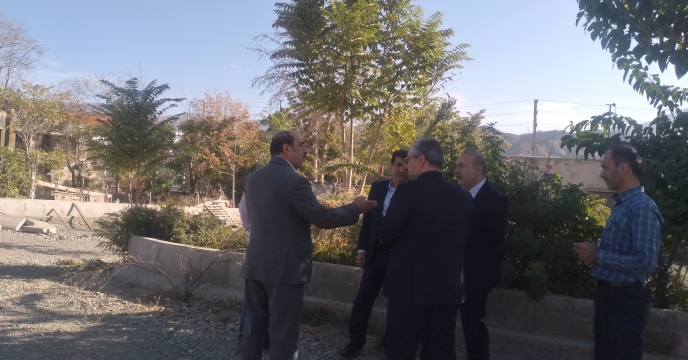 بازدید معاون استاندار در معیت رئیس سازمان جهادکشاورزی از اراضی نمایشگاه البرز 