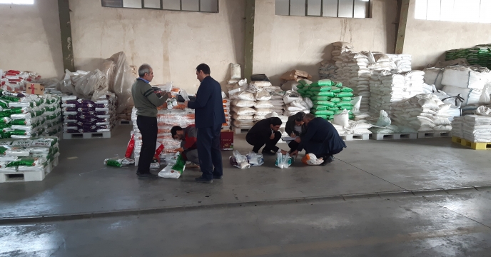 بازرسی و کنترل کیفی مواد کودی استان قم