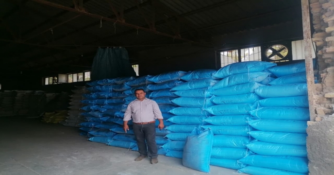 عکس از انبار کارگزاران