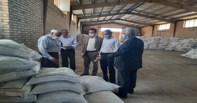بازدید از انبار کارگزاری شرکت تعاونی خرم بافق