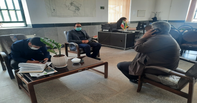 جلسه مسئول حراست و کارشناس کشاورزی شرکت خدمات حمایتی کشاورزی استان یزد با مدیریت جهاد کشاورزی زارچ