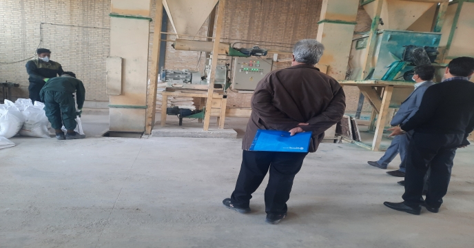 بازدید از خط تولید شرکت جهان سبز ایساتیس