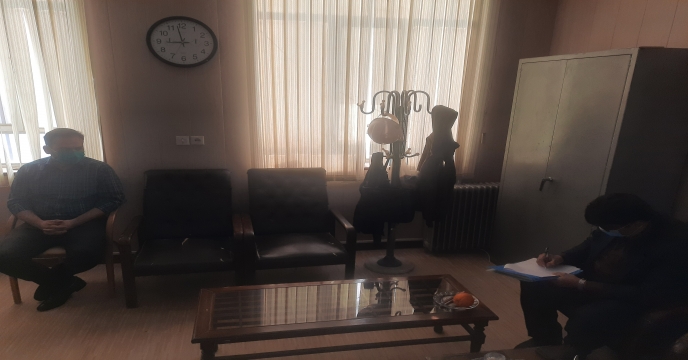 جلسه مدیر شرکت خدمات حمایتی کشاورزی استان یزد با مسئول فنی شرکت فرآیند کود و سم بافق