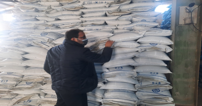 نمونه برداری از سولفات پتاسیم گرانوله تولیدی شرکت ارسباران