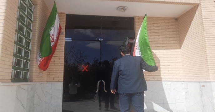 آماده سازی فضای شرکت به مناسبت ایام الله دهه فجر