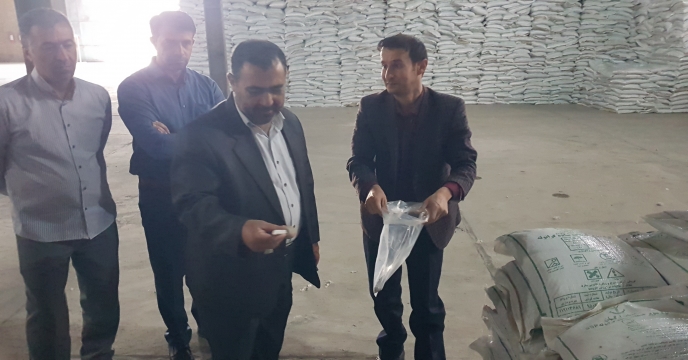 بازدید مشاور عالی معاونت محترم فنی شرکت خدمات حمایتی کشاورزی کشور از انبارهای شرکت خدمات حمایتی کشاورزی استان آذربایجان غربی