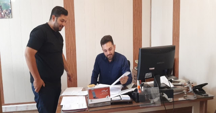  به گزارش روابط عمومی شرکت خدمات حمایتی کشاورزی استان تهران ؛ مدیر شرکت خدمات حمایتی کشاورزی استان تهران گفت :در تیر ماه سال جاری بیش از 40مورد ملاقات چهره به چهره و میز ارتباط مردمی مدیر شرکت خدمات حمایتی کشاورزی استان تهران با کارگزاران و کشاورزان و بهر